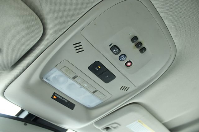 Used 2012 Chevrolet Volt Premium w/ Premium Trim Package FWD image 21