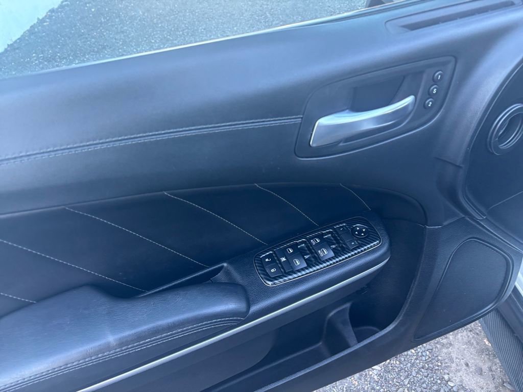 Used 2019 Dodge Charger Scat Pack w/ Dynamics Package image 11