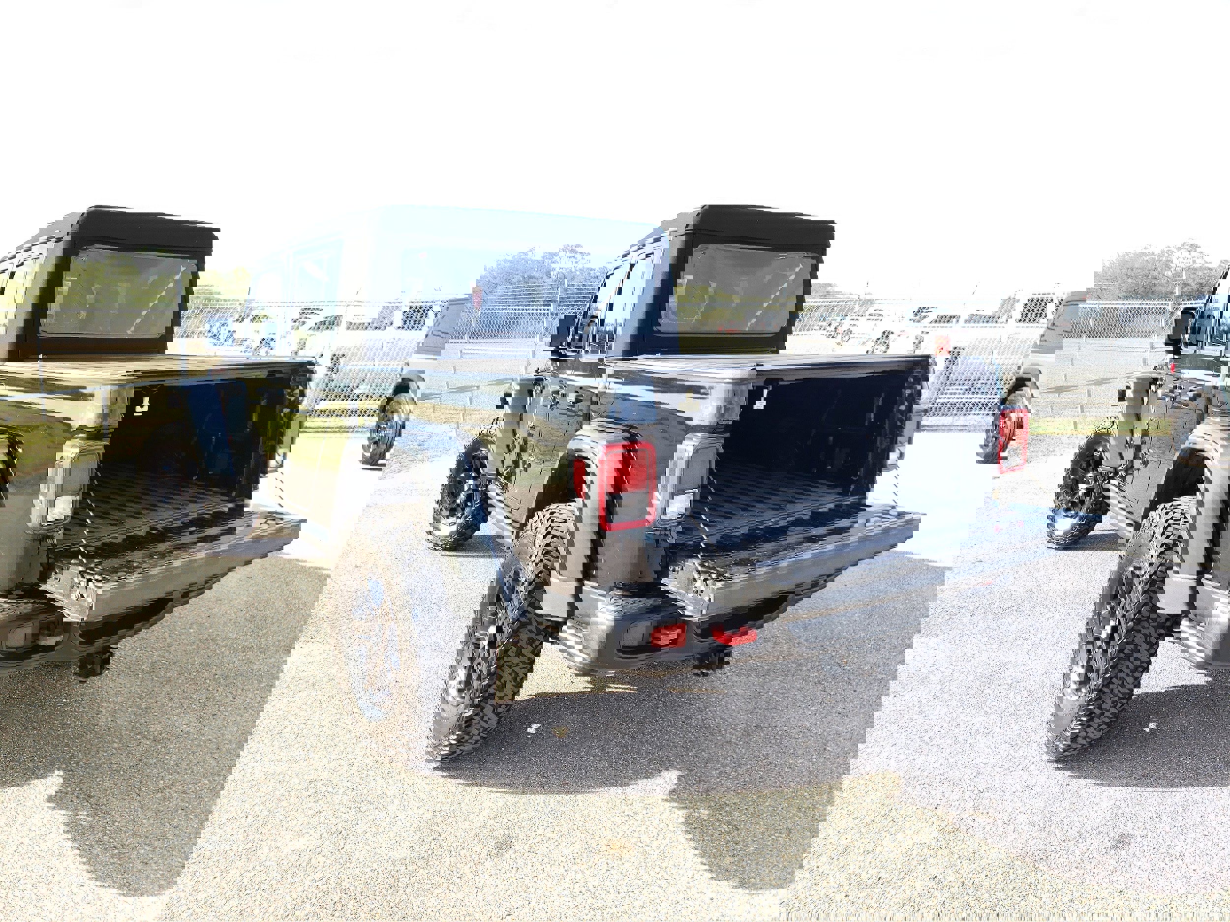 Used 2023 Jeep Gladiator Rubicon w/ Trailer Tow Package image 22