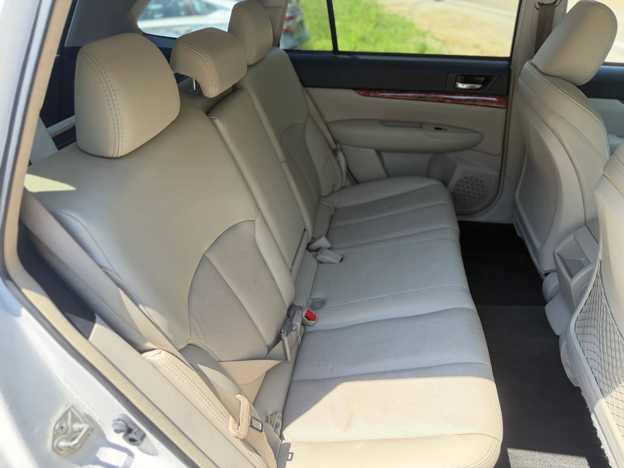 Used 2012 Subaru Outback 2.5i Limited AWD/4WD image 34