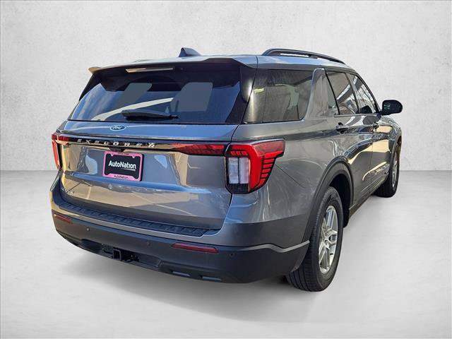 New 2026 Ford Explorer Active RWD image 2