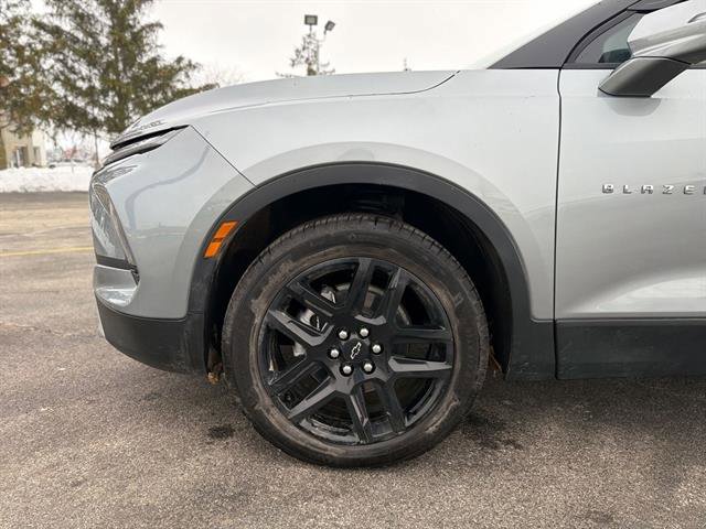 Used 2025 Chevrolet Blazer LT w/ Sound & Technology Package image 40
