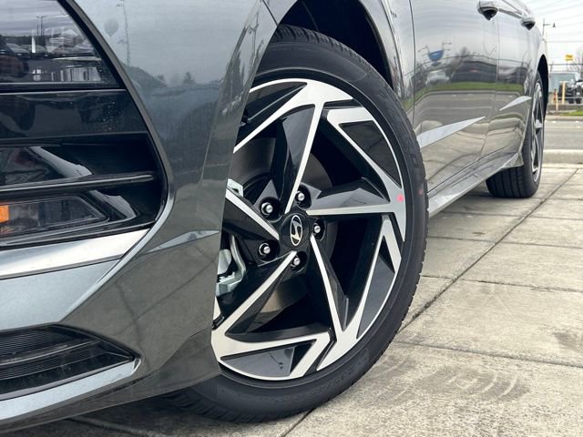 New 2026 Hyundai Sonata SEL image 2