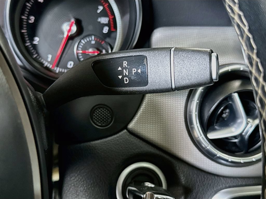 Used 2018 Mercedes-Benz CLA 250 image 19