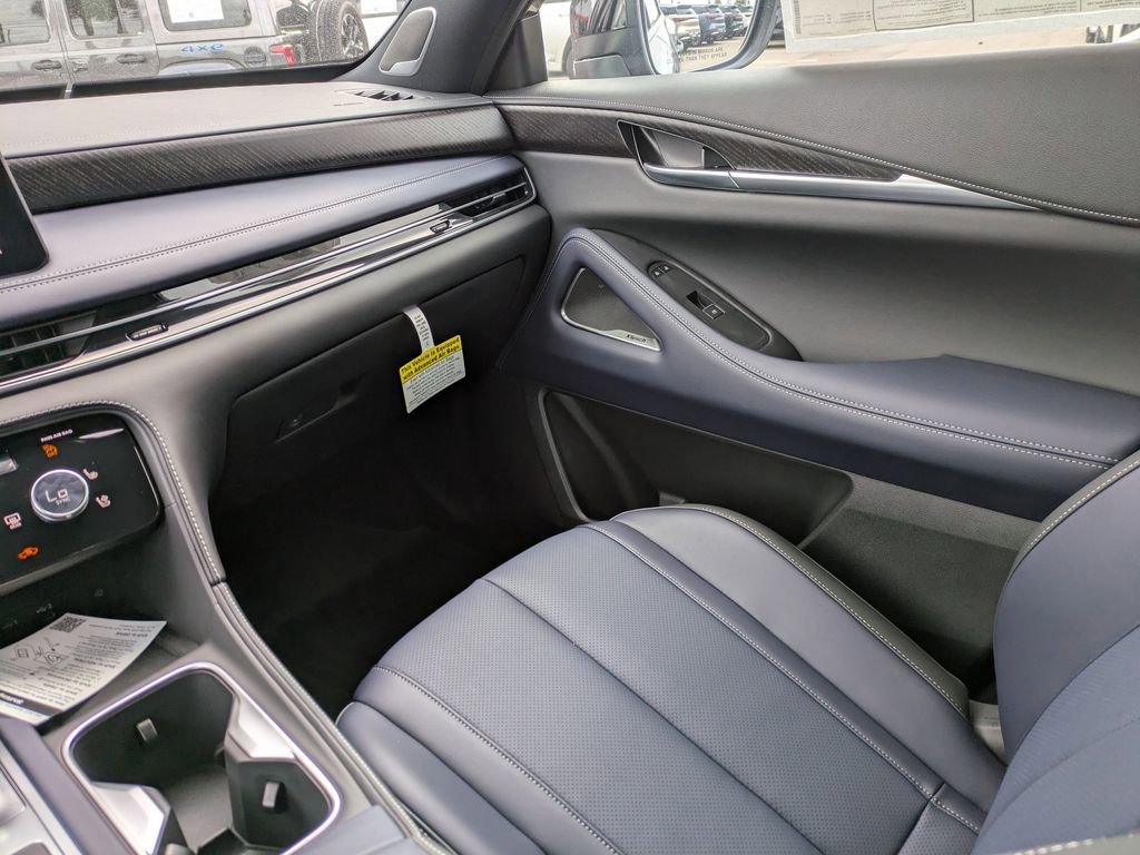 New 2026 INFINITI QX60 Sport w/ Dark Cargo Package image 19