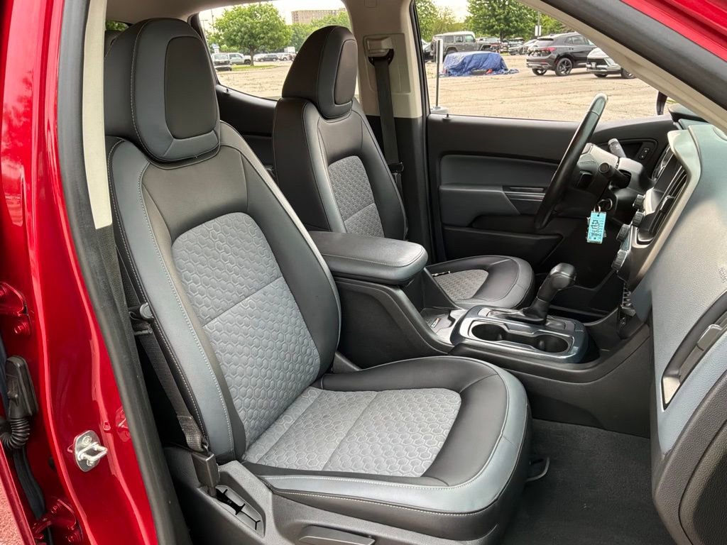 Used 2021 Chevrolet Colorado Z71 AWD/4WD image 28