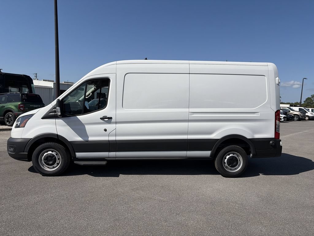 New 2024 Ford Transit 250 148 Medium Roof w/ Load Area Protection Package RWD image 4