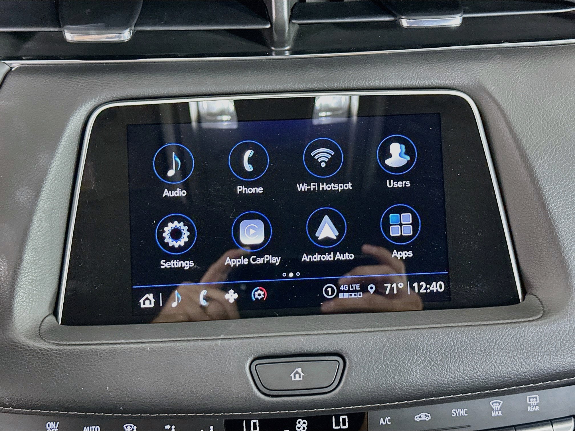 Used 2023 Cadillac XT4 Luxury FWD image 22