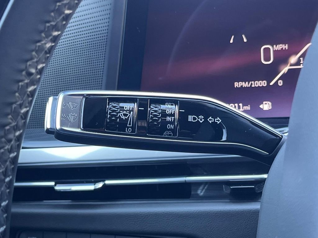 Certified 2025 Cadillac Escalade Sport w/ Touring Package image 33