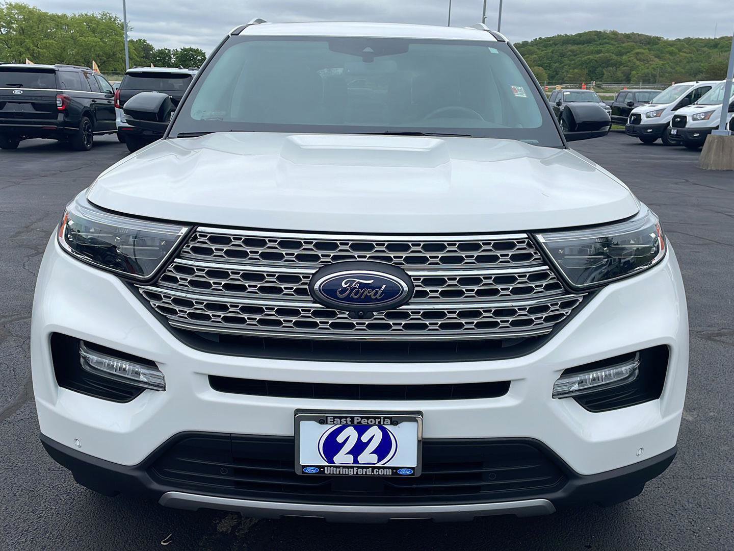 Used 2022 Ford Explorer Limited w/ Equipment Group 301A AWD/4WD image 8