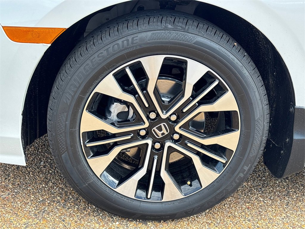 New 2026 Honda Odyssey Elite image 9