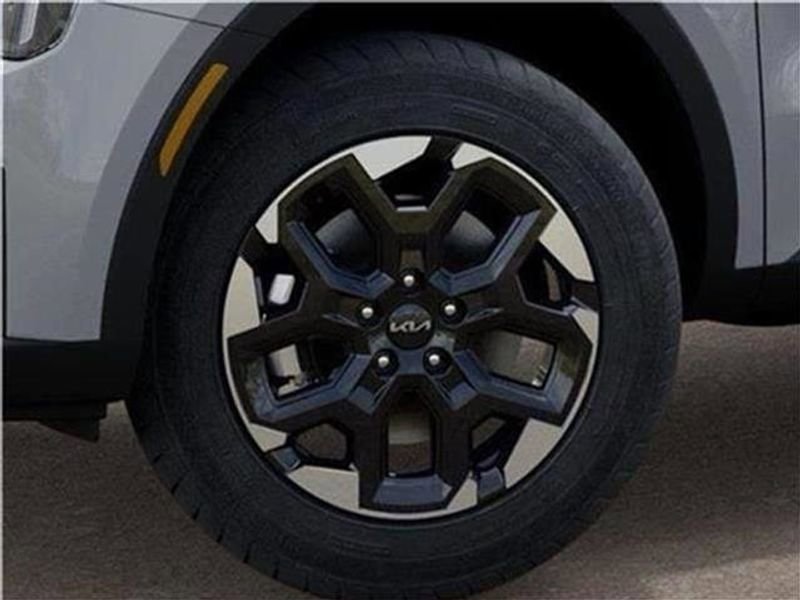 New 2025 Kia Sorento S image 36