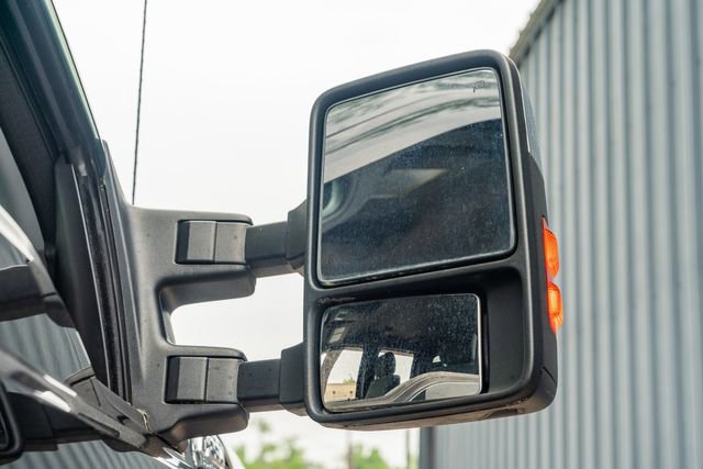 Used 2015 Ford F250 XLT w/ XLT Premium Package AWD/4WD image 13
