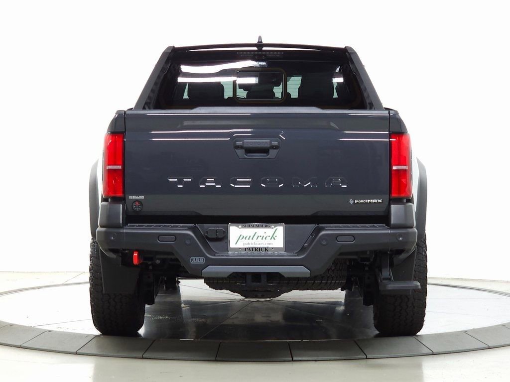 Used 2024 Toyota Tacoma Trailhunter image 8