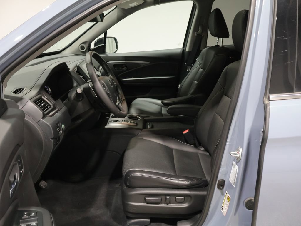 Used 2023 Honda Ridgeline RTL-E image 13