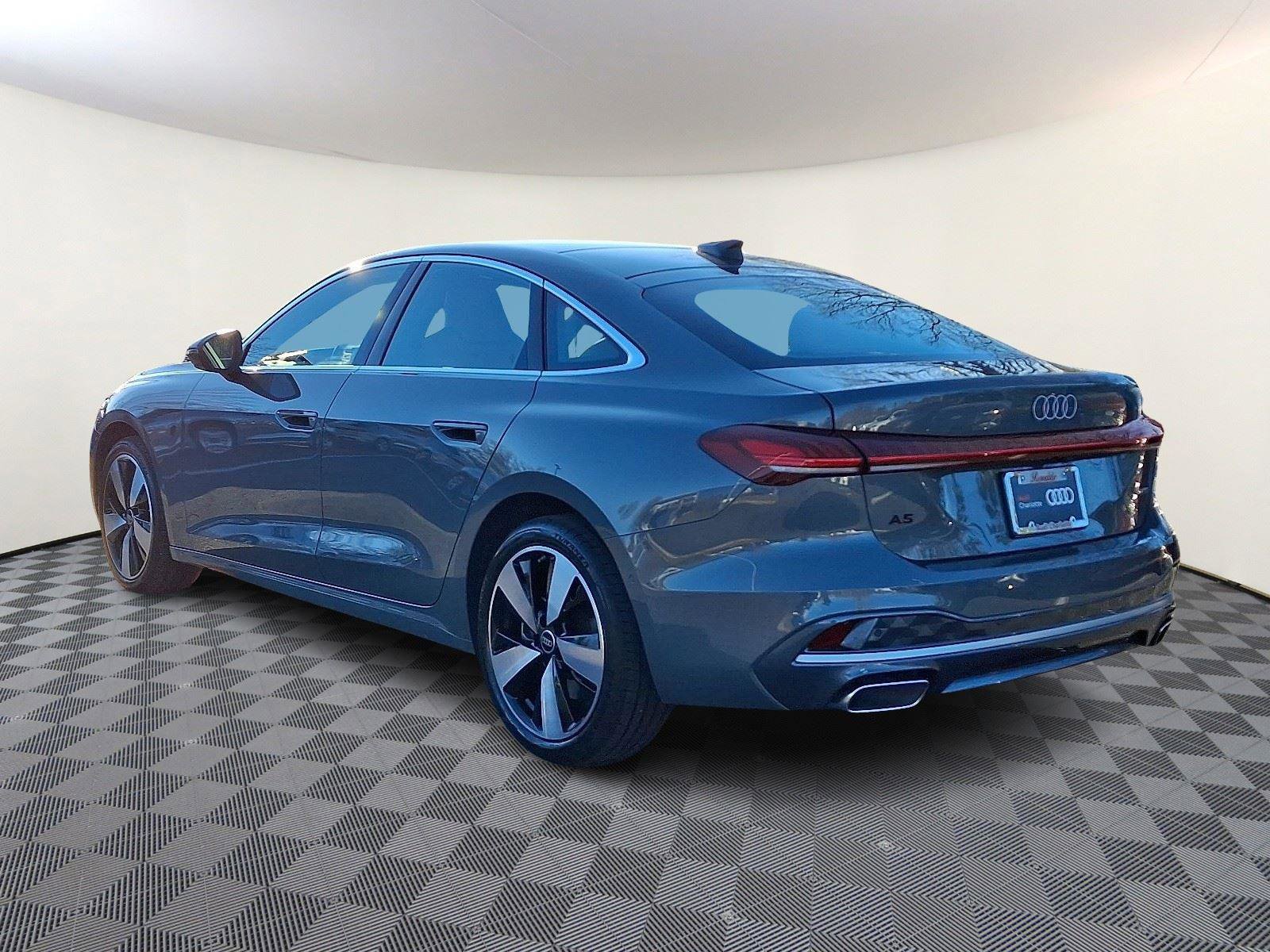 Used 2025 Audi A5 2.0T Premium Plus w/ Premium Plus image 4