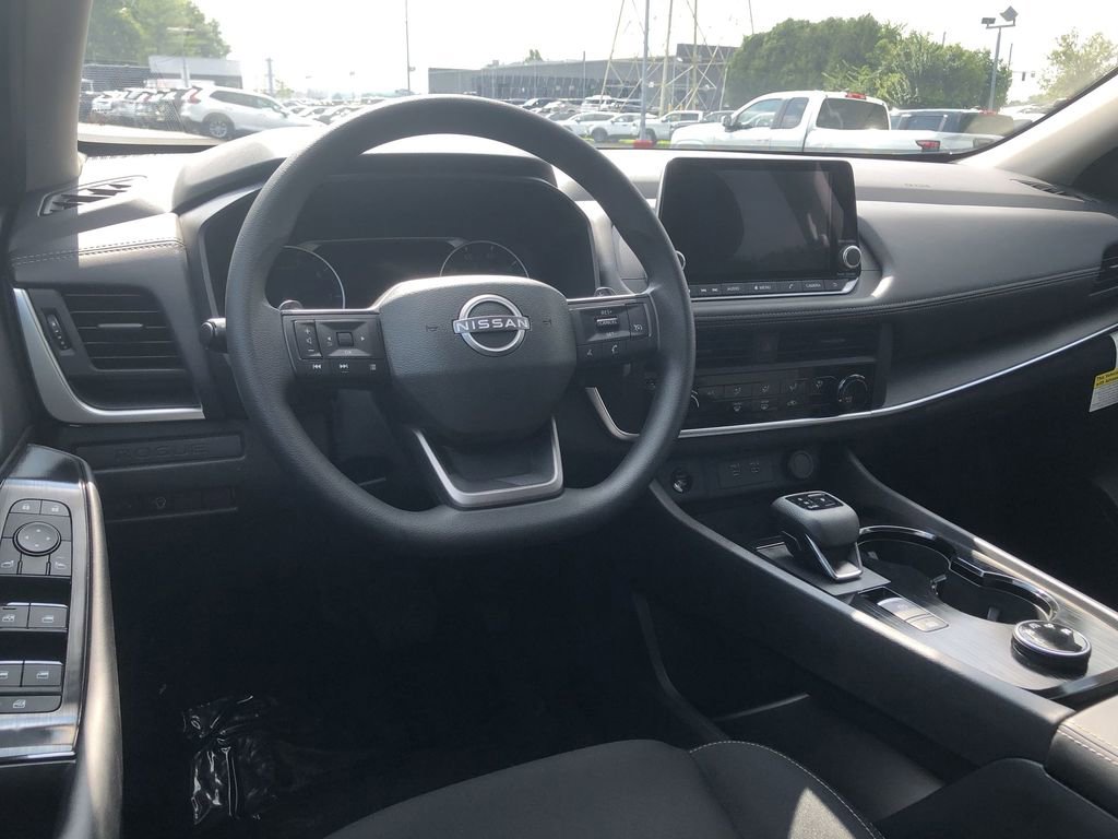 Certified 2026 Nissan Rogue S AWD/4WD image 17