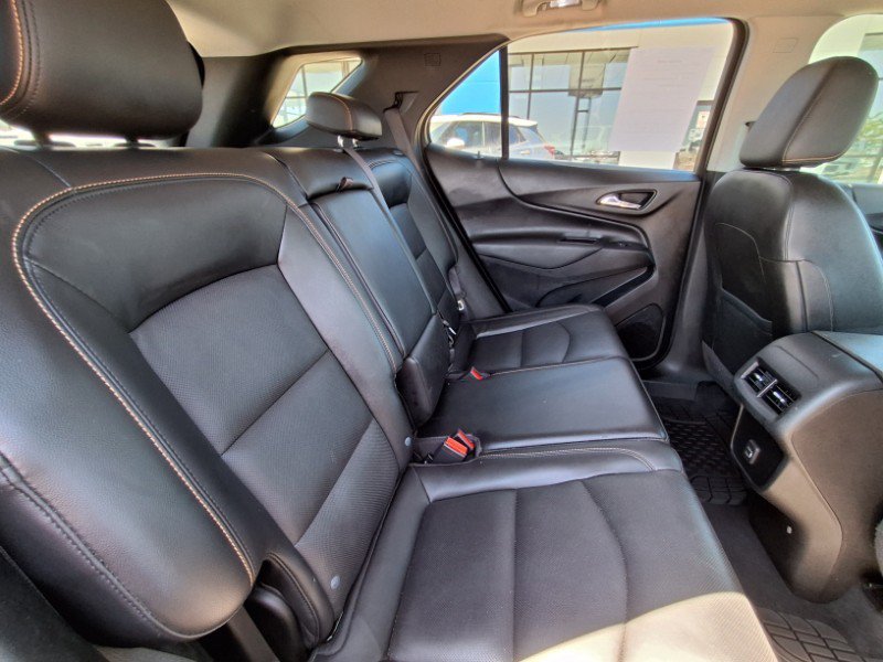Used 2020 Chevrolet Equinox LT w/ Midnight Edition FWD image 16