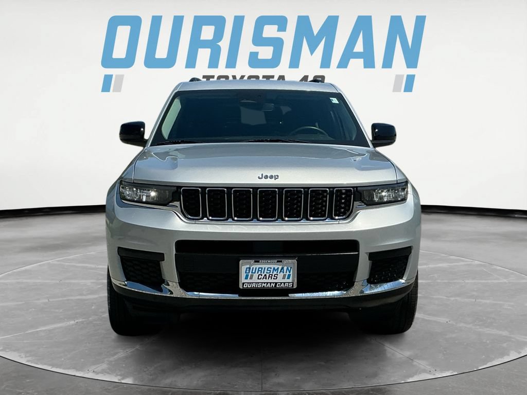 Used 2023 Jeep Grand Cherokee L Laredo AWD/4WD image 2