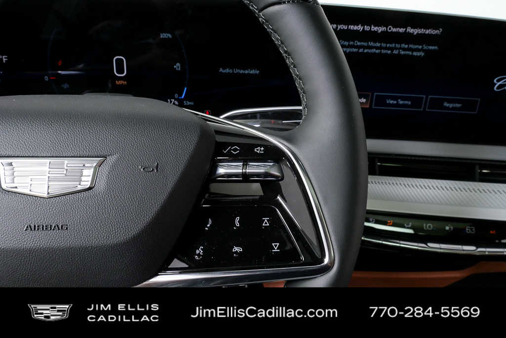 New 2026 Cadillac Optiq Luxury 2 RWD image 11
