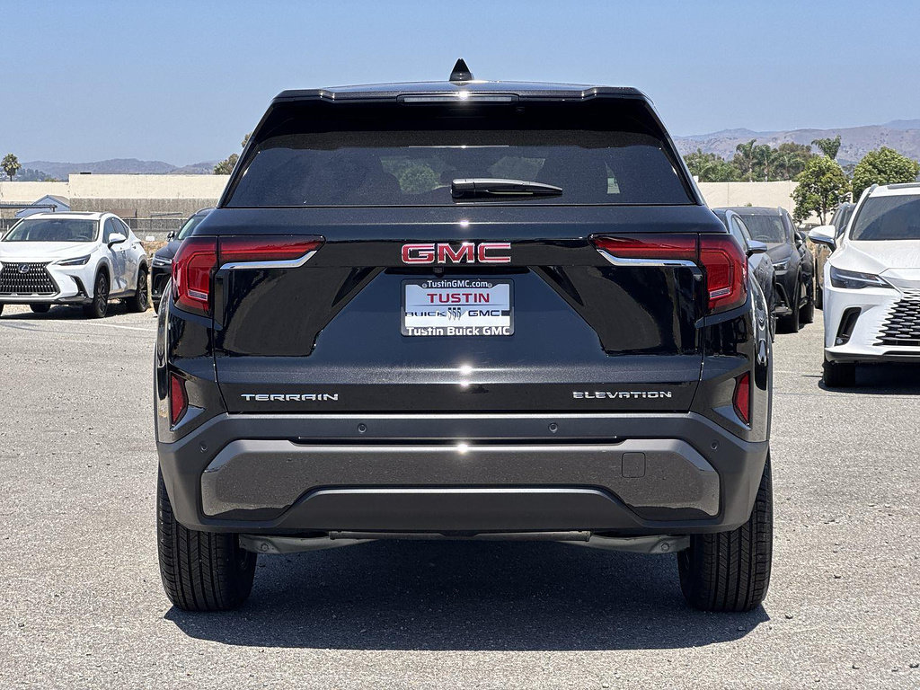 New 2027 GMC Terrain Elevation w/ LPO, Floor Liner Package FWD image 4