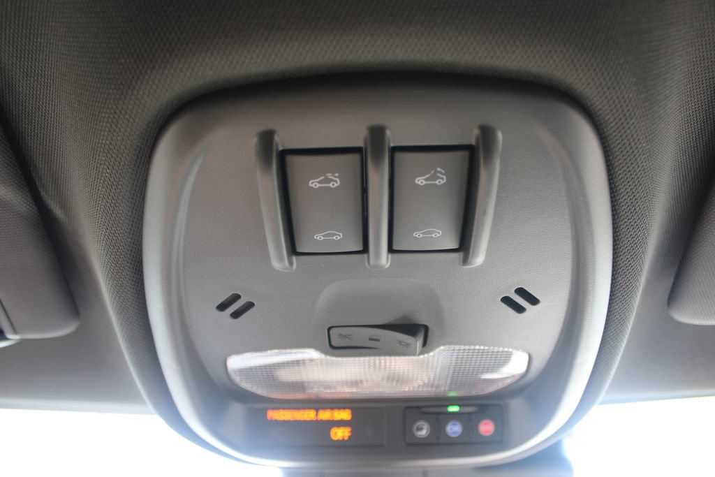 New 2026 Chevrolet Trax RS w/ Sunroof Package FWD image 59