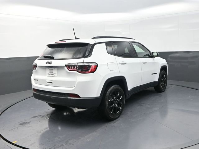 New 2026 Jeep Compass Latitude image 9