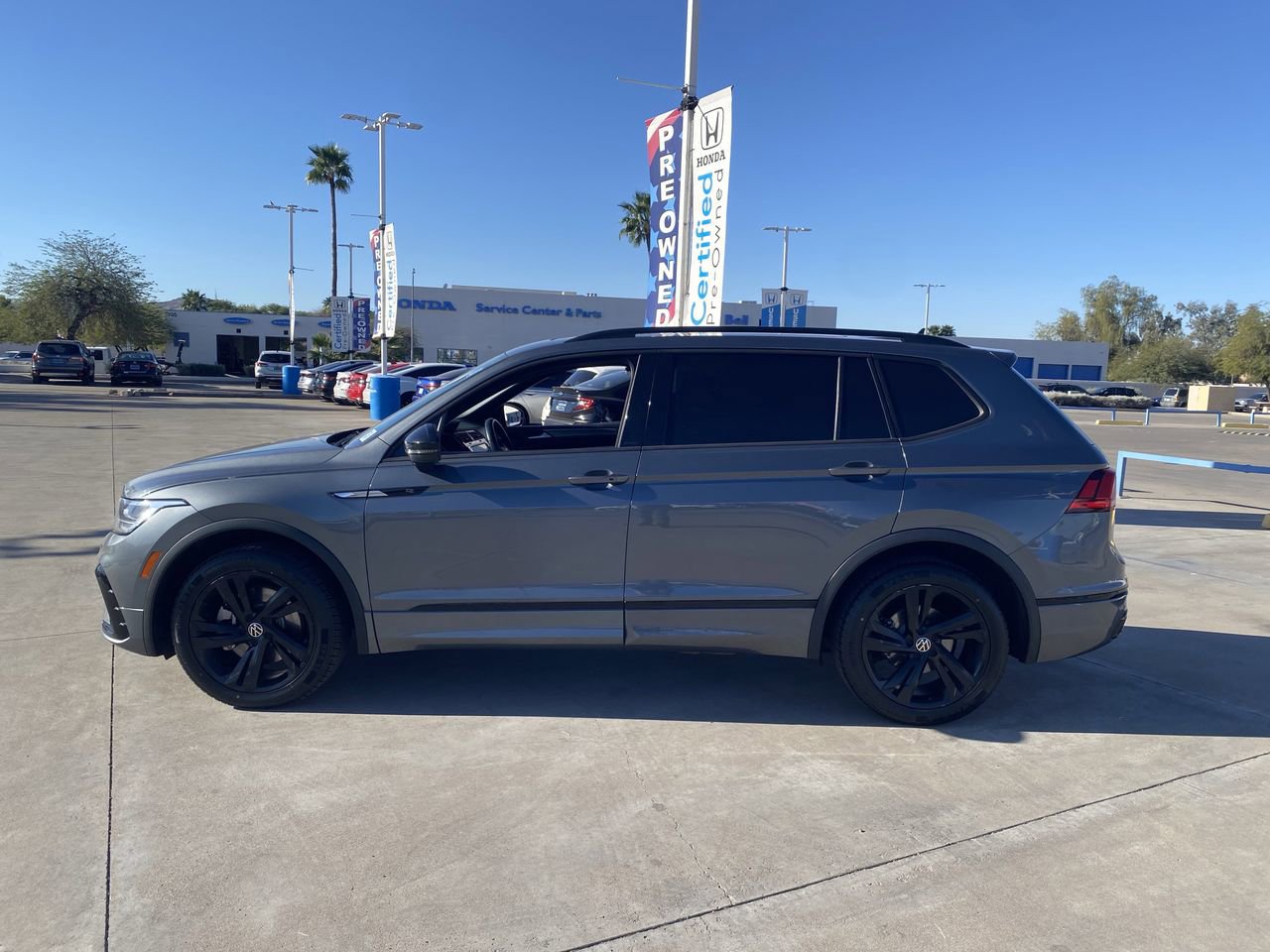 Used 2023 Volkswagen Tiguan SE R-Line video 2