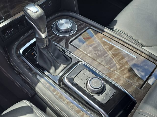 Certified 2024 Nissan Armada Platinum w/ Captain's Chairs Package image 31