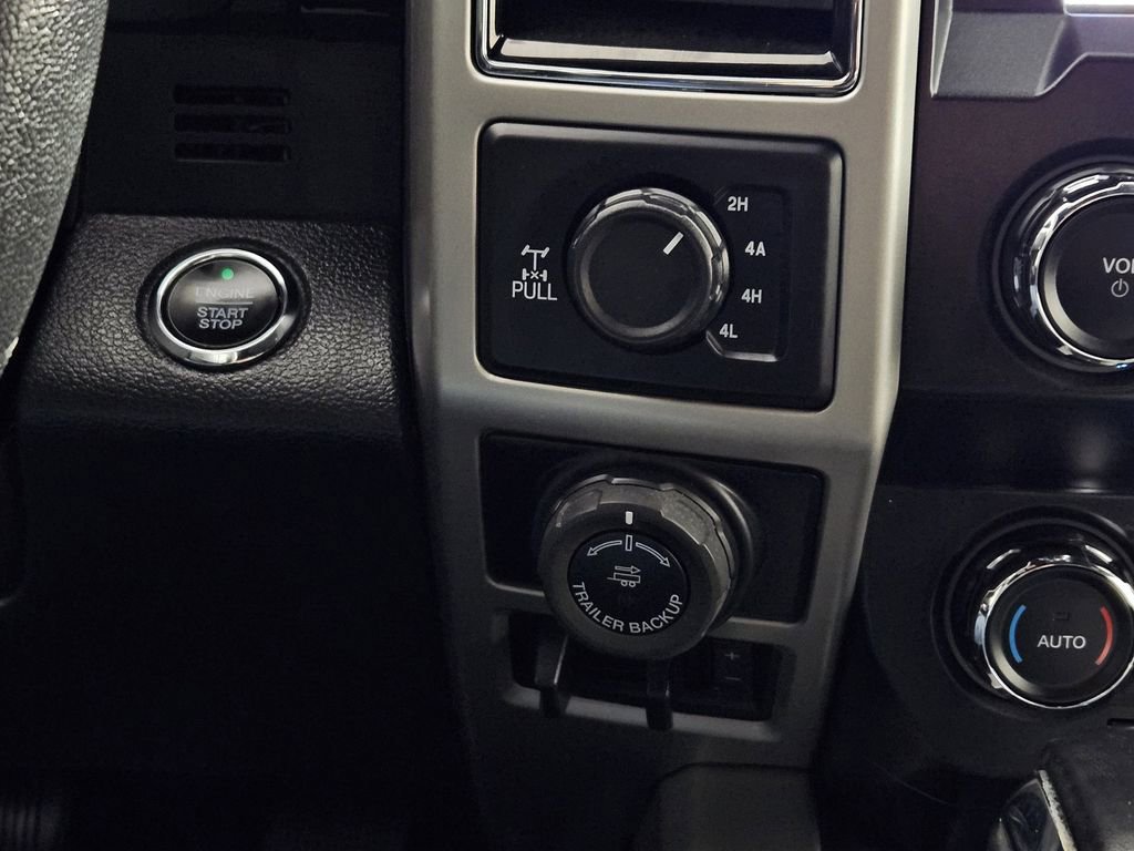 Used 2019 Ford F150 Lariat image 16