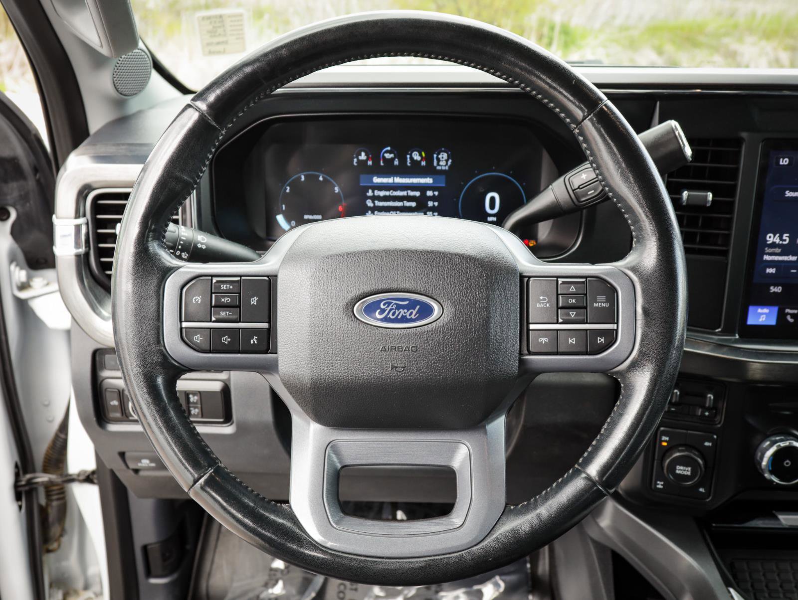 Used 2023 Ford F350 Lariat AWD/4WD image 21