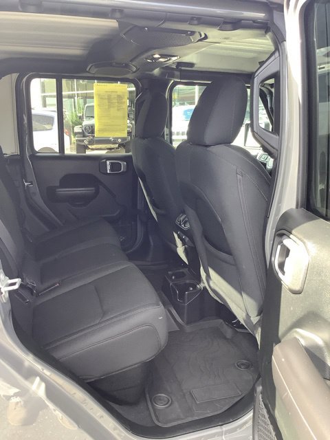 Certified 2021 Jeep Gladiator Sport AWD/4WD image 24