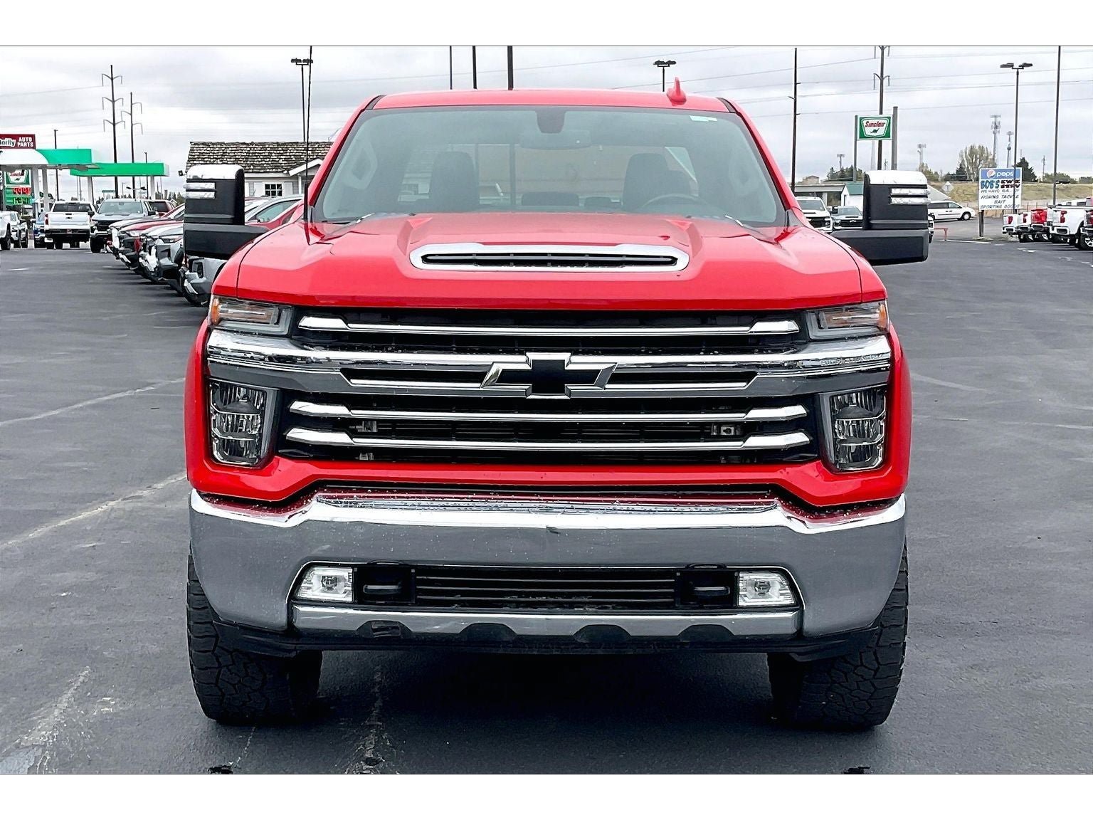 Used 2020 Chevrolet Silverado 3500 LTZ AWD/4WD image 3