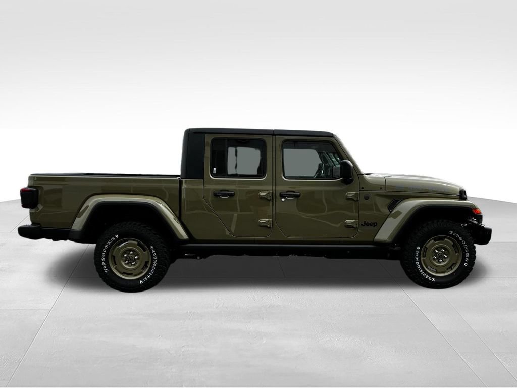 New 2026 Jeep Gladiator Willys AWD/4WD image 5