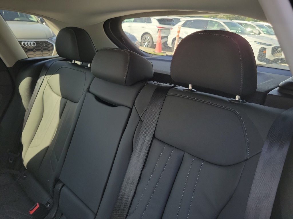 New 2026 Audi Q3 quattro 2.0T AWD/4WD image 26