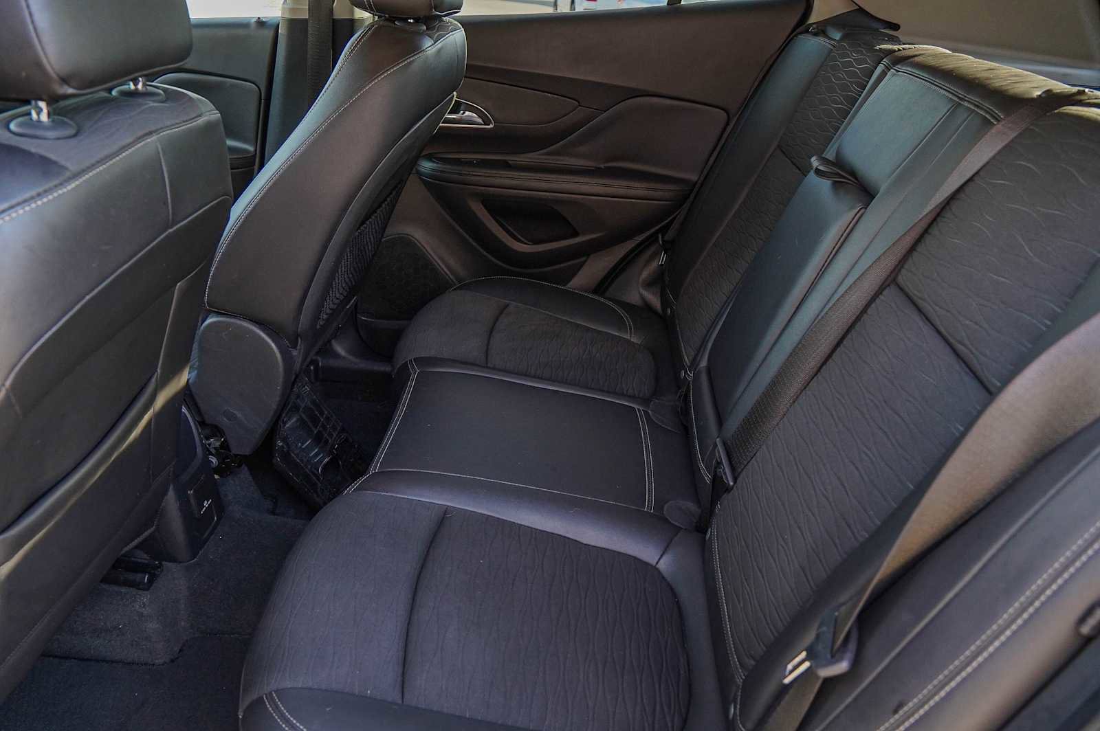 Used 2015 Buick Encore Convenience image 27