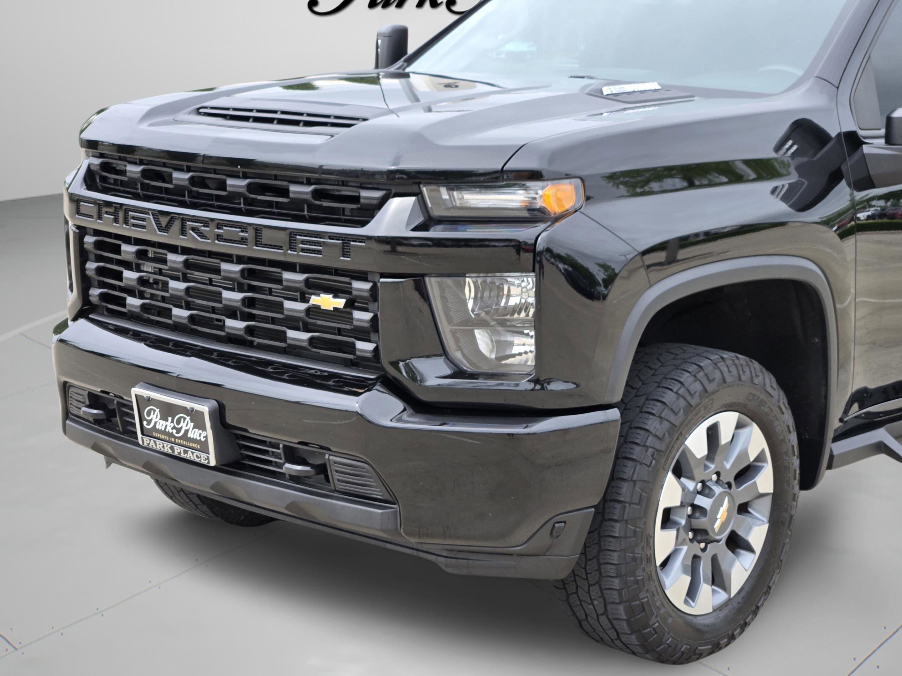 Used 2023 Chevrolet Silverado 2500 Custom w/ Custom Value Package image 30