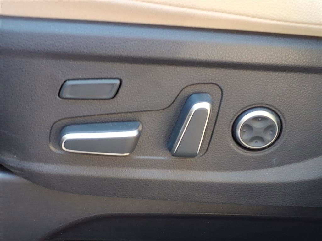 Used 2024 Hyundai Palisade Limited image 26