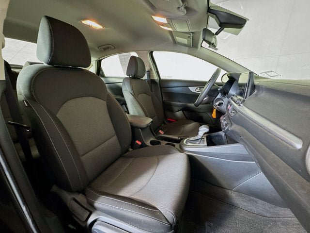 Certified 2023 Kia Forte LXS FWD image 25