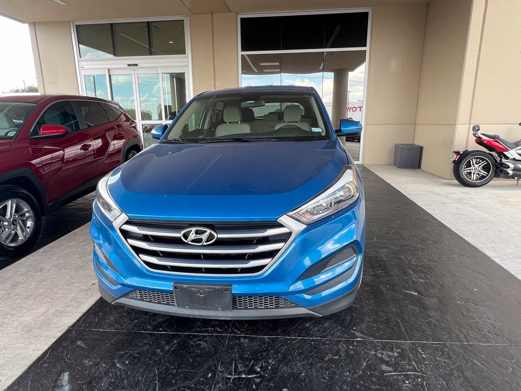 Used 2018 Hyundai Tucson SE FWD image 2