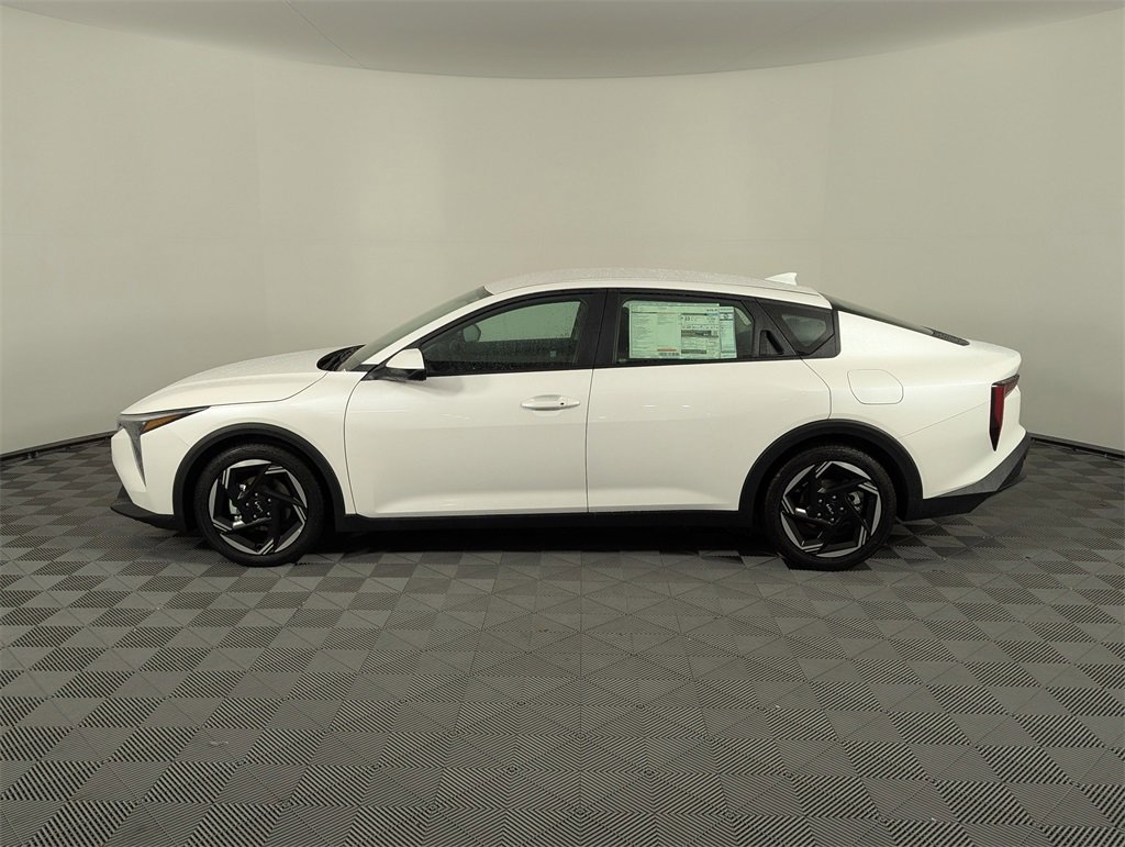 New 2025 Kia K4 EX image 4