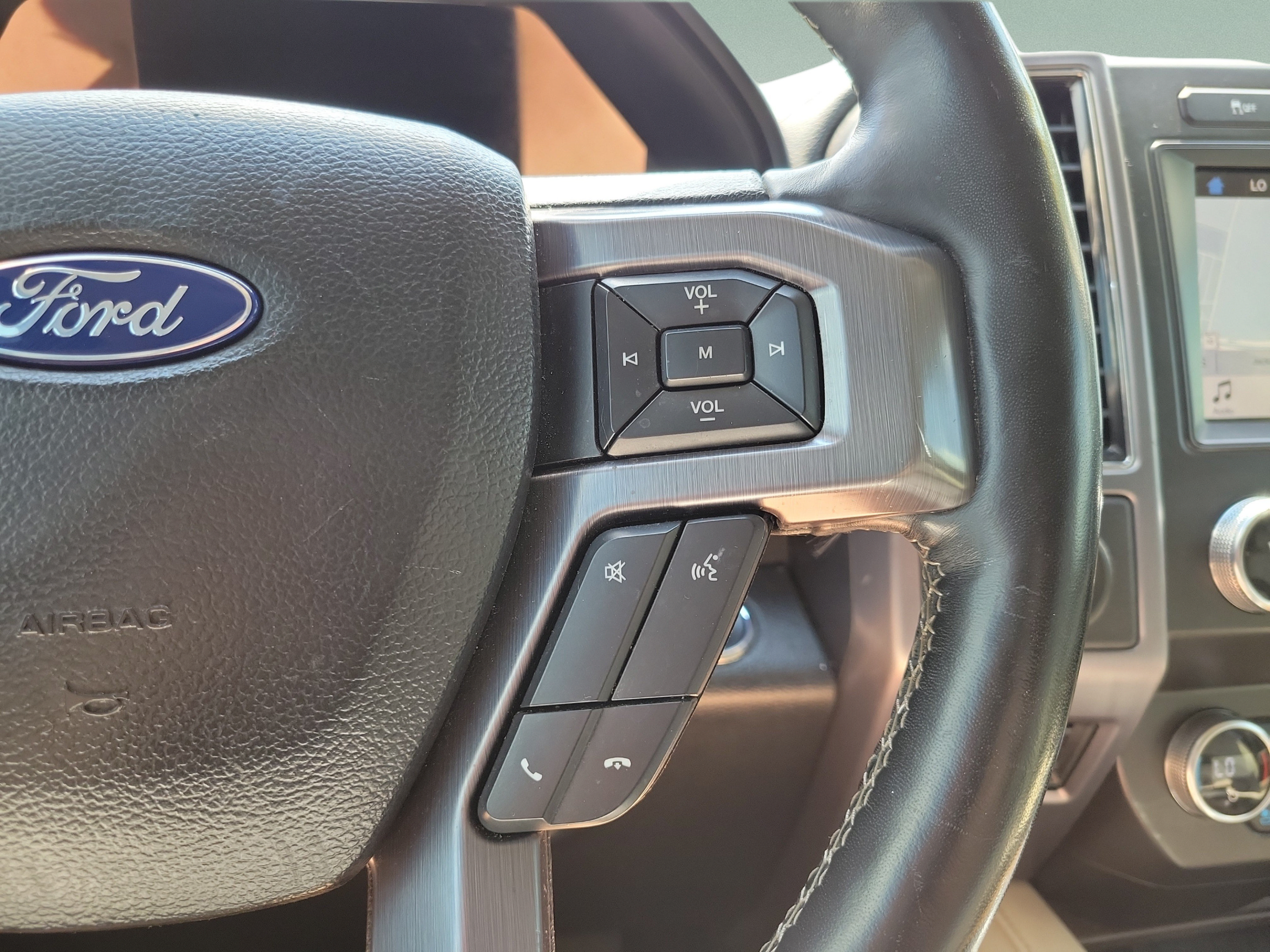 Used 2019 Ford Expedition Platinum RWD image 22