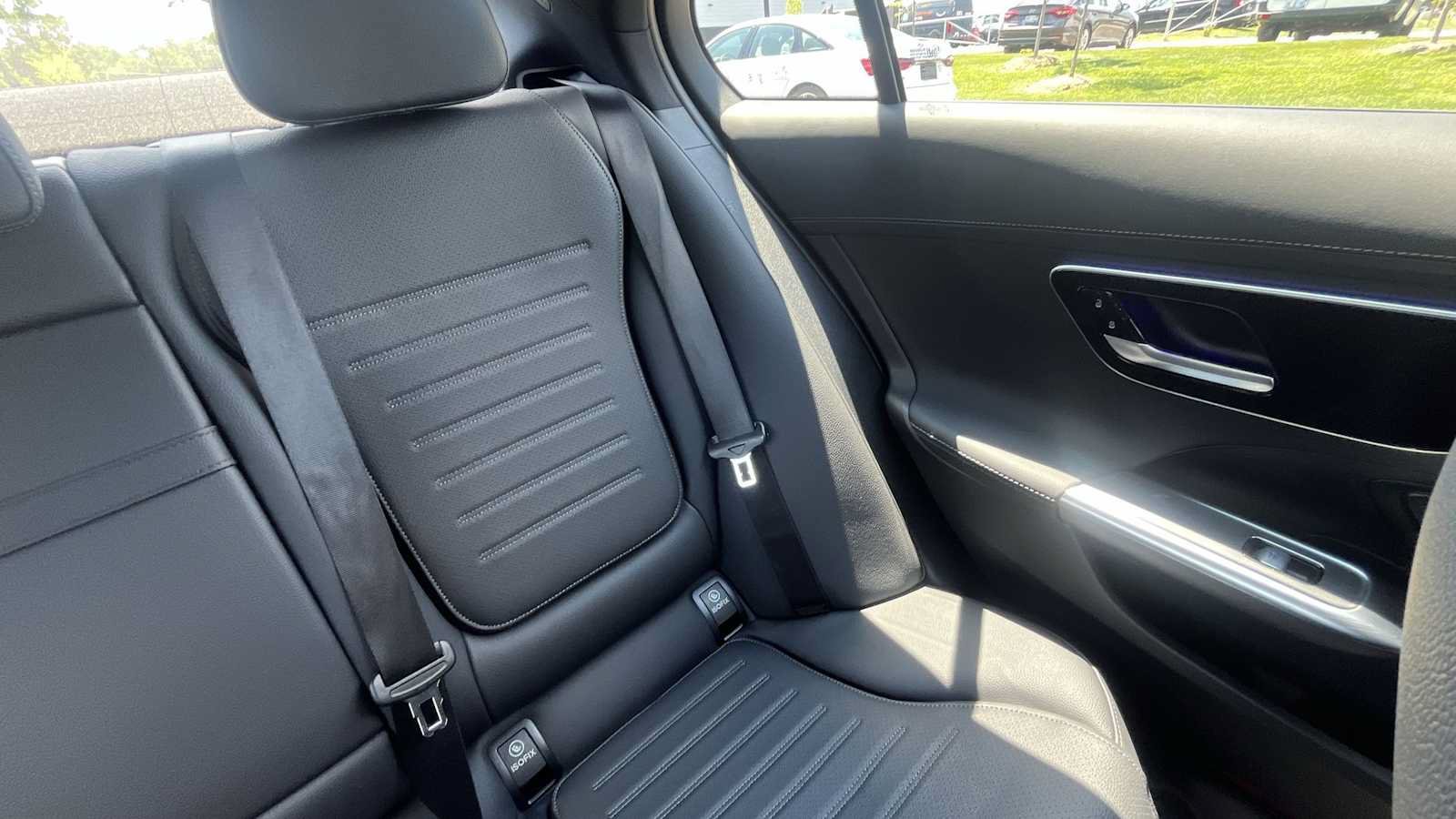 New 2026 Mercedes-Benz C 300 4MATIC Sedan image 34
