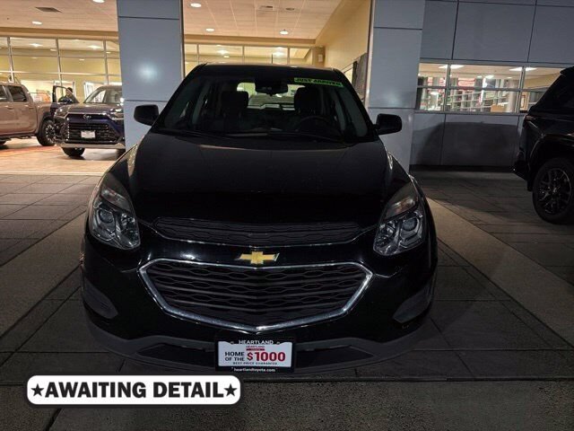 Used 2017 Chevrolet Equinox LS AWD/4WD image 1