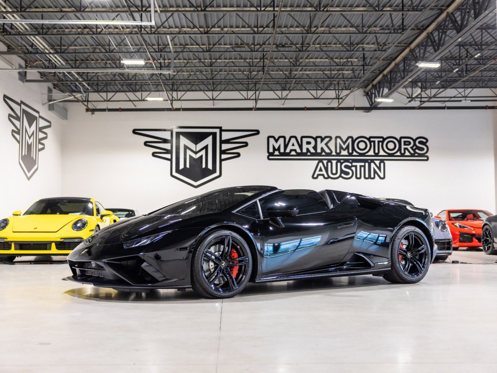 Used 2020 Lamborghini Huracan EVO image 1