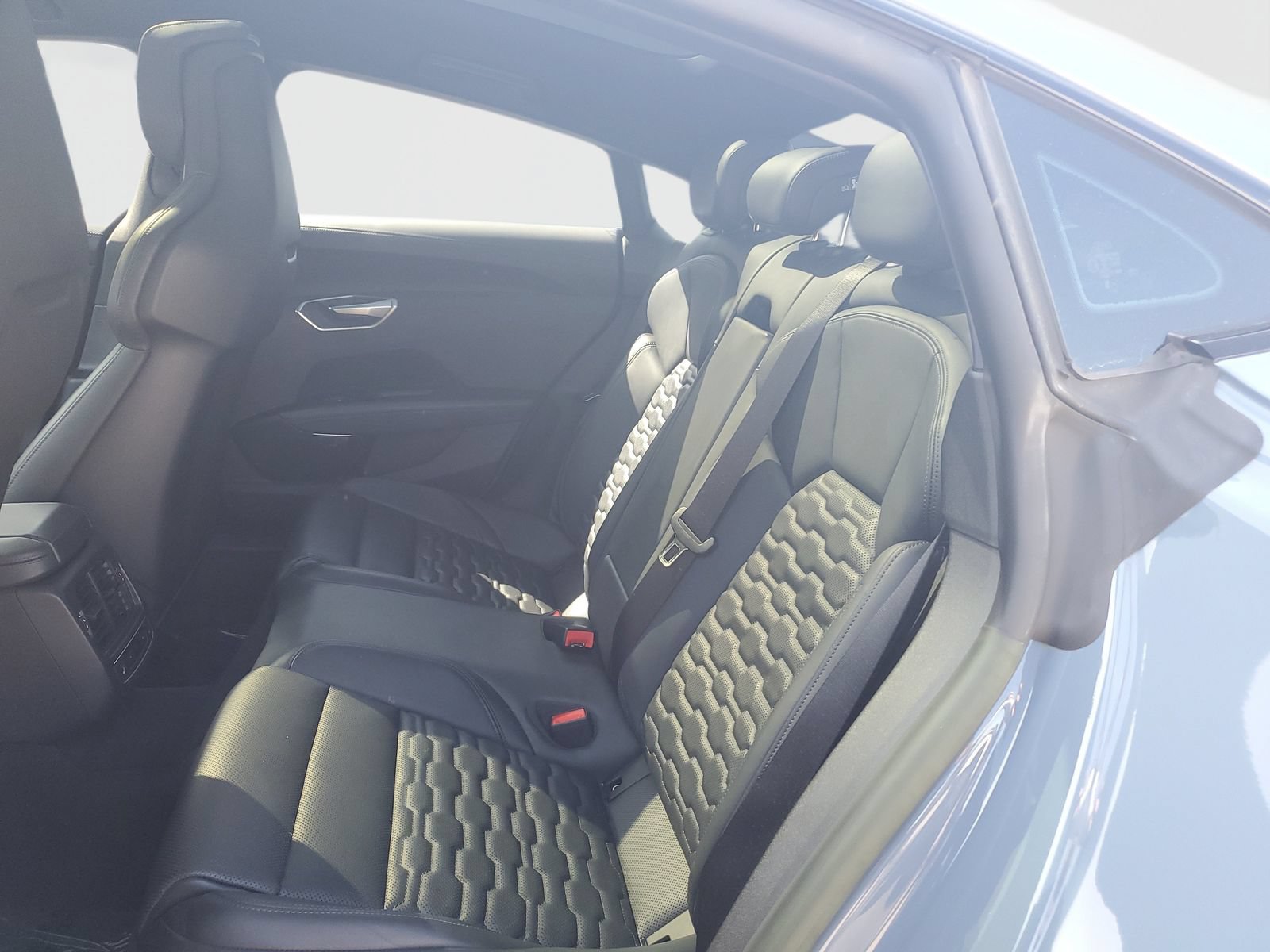 Used 2023 Audi e-tron GT Prestige w/ Prestige Package AWD/4WD image 13