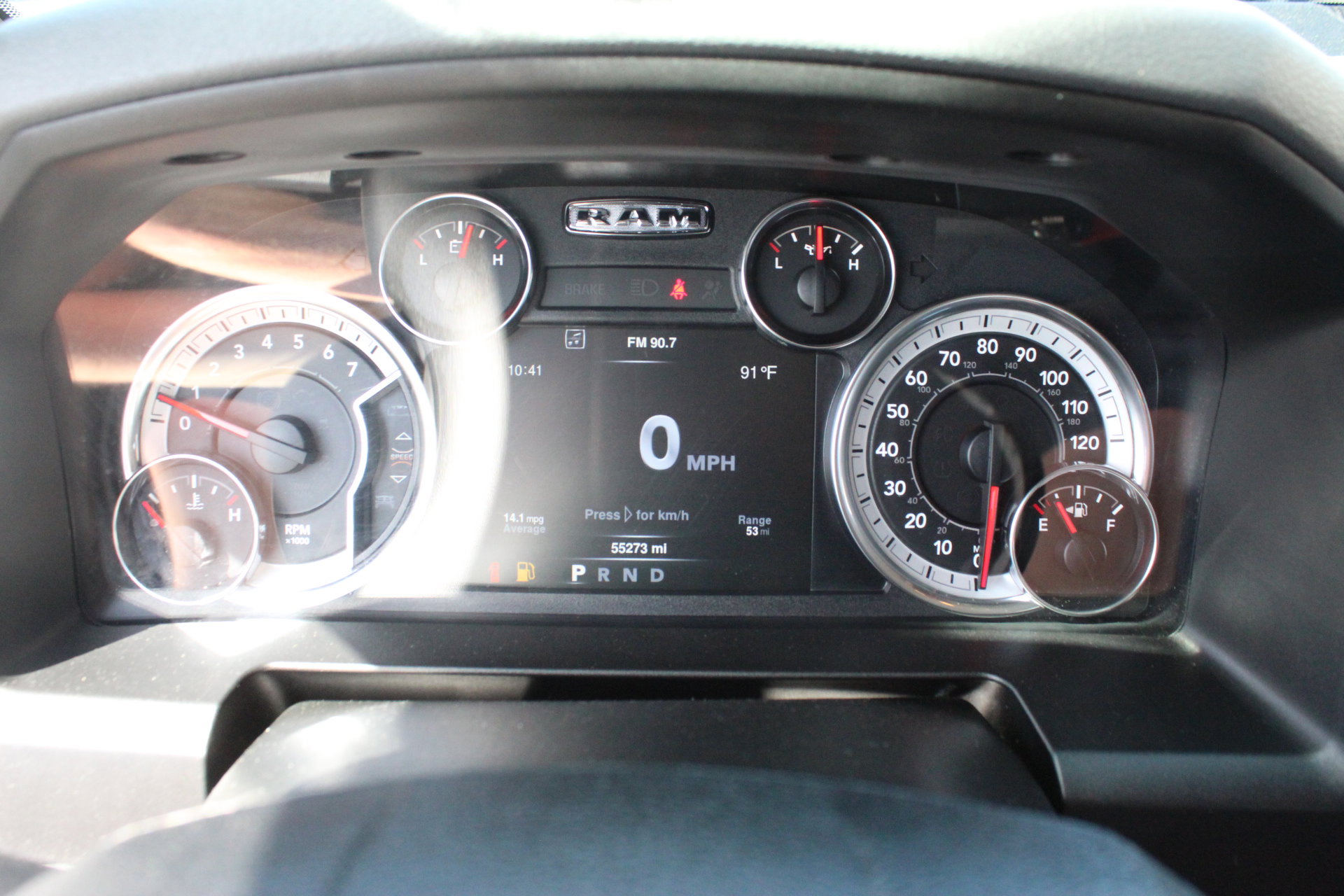 Used 2020 RAM 1500 Classic SLT w/ Luxury Group RWD image 19