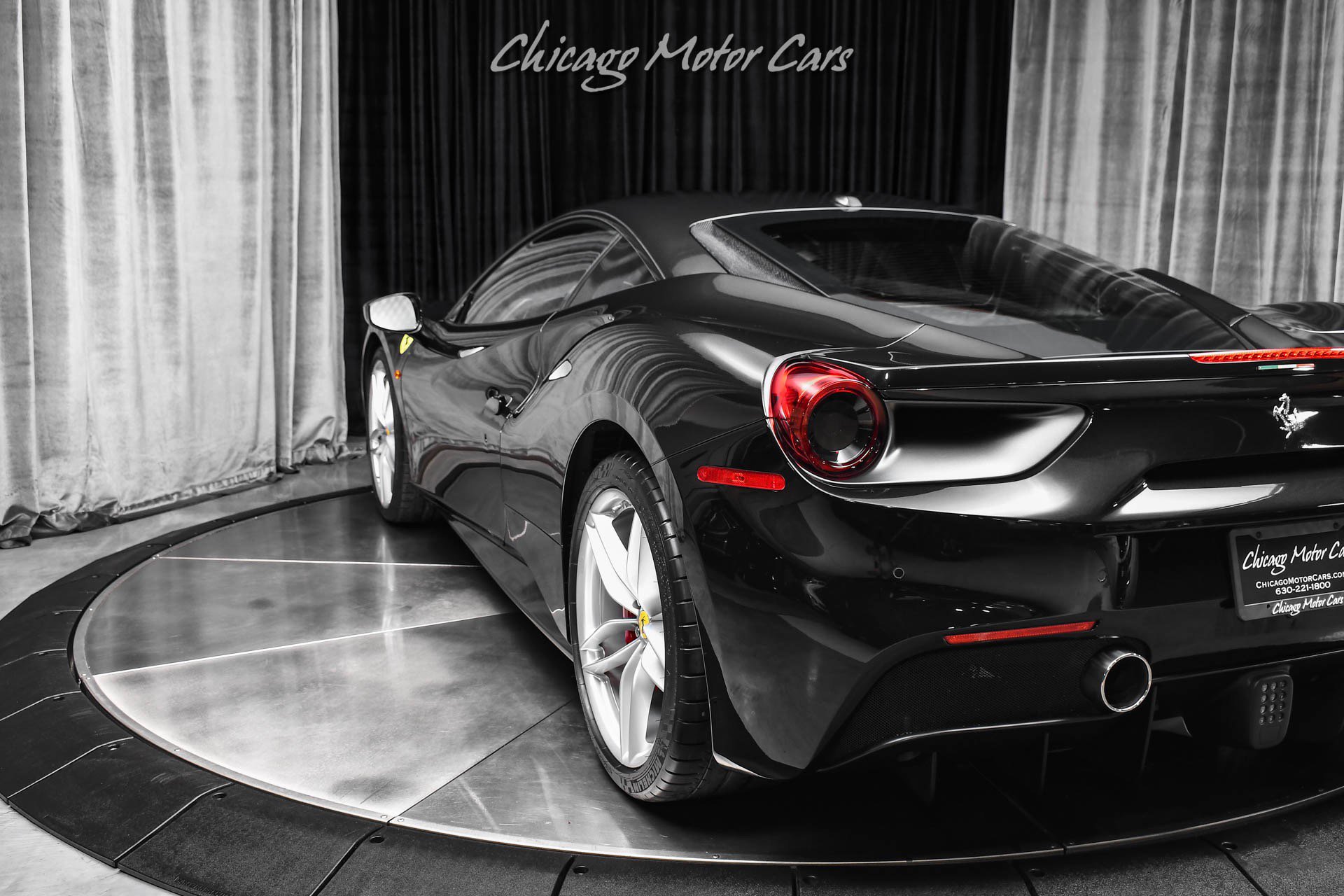 Used 2018 Ferrari 488 GTB RWD image 35