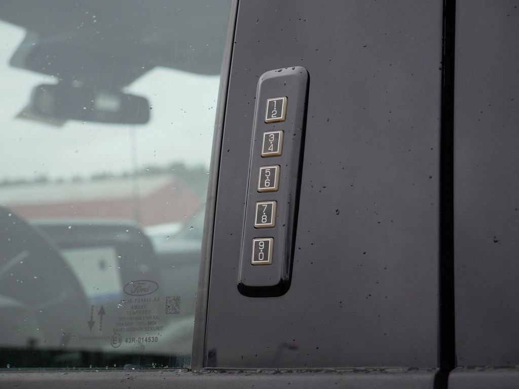Certified 2023 Ford F350 XLT w/ FX4 Off-Road Package image 15