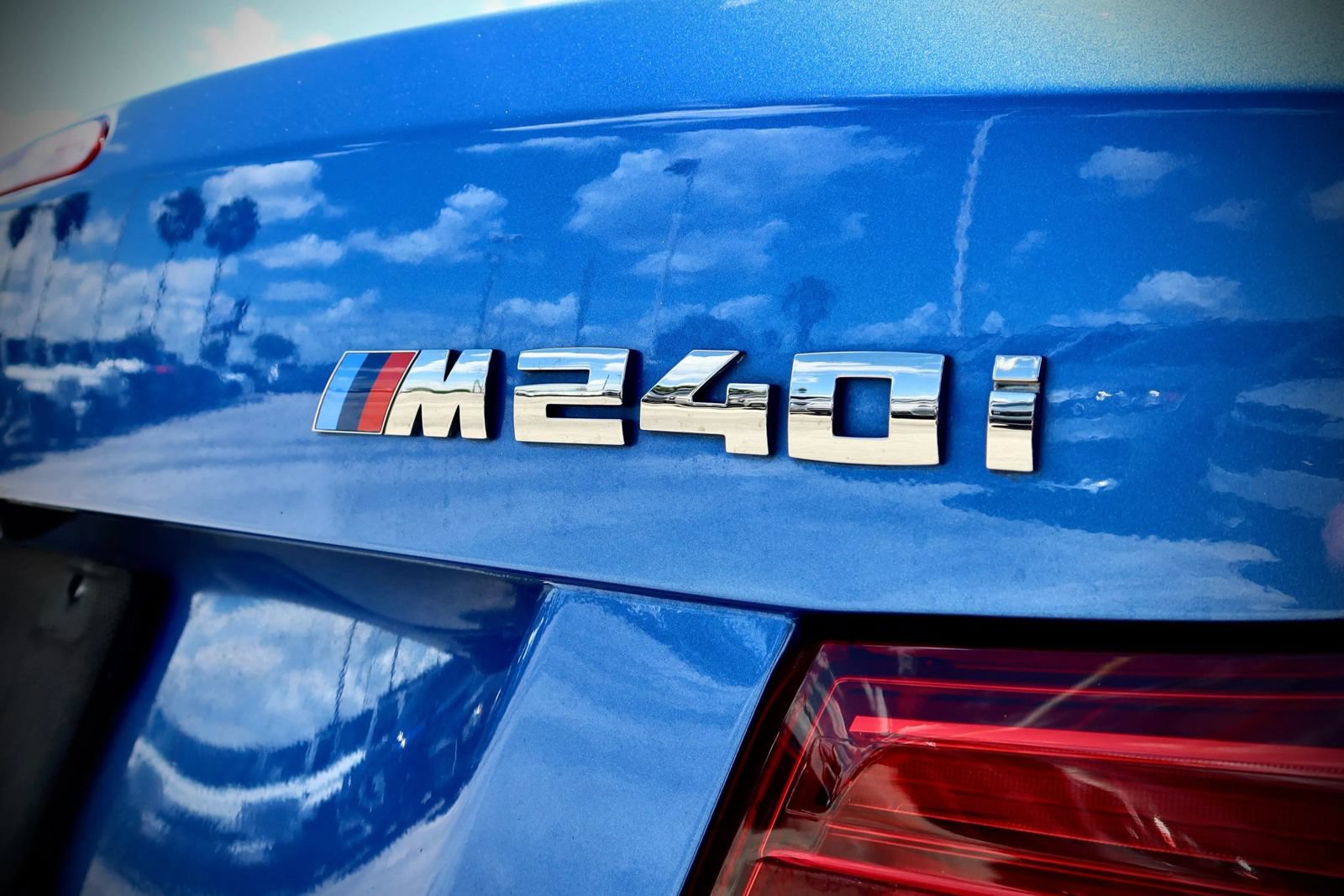 Used 2018 BMW M240i Convertible RWD image 8